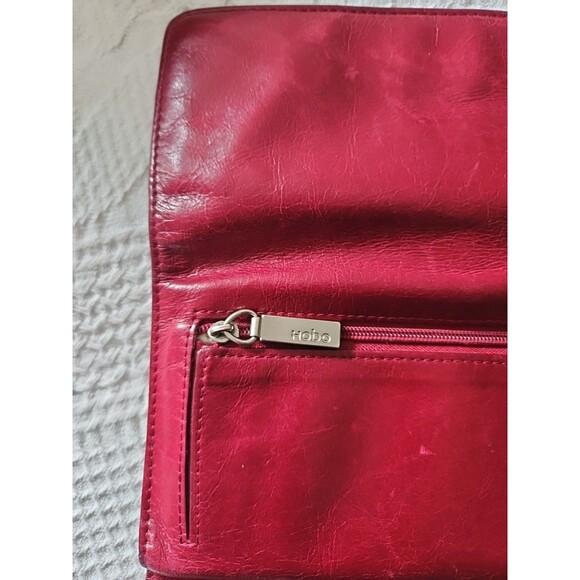 HOBO International Sadie Wine Red Leather Trifold Continental Wallet Magnetic - Picture 7 of 11